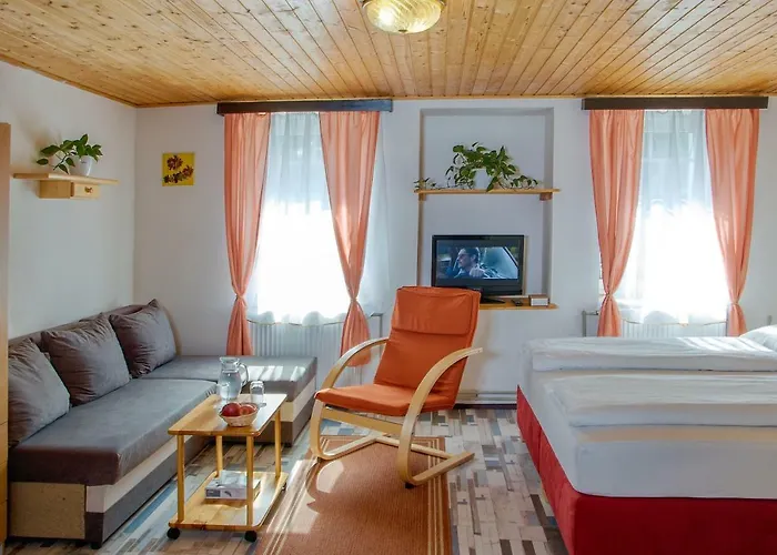 Rodinny Kaiser 3* Desna (Liberec)